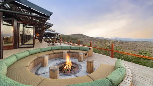 Rhino Ridge Safari Lodge_Fire pit